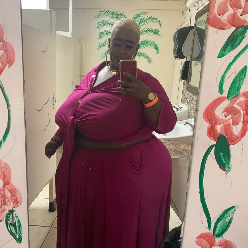 Elegant Magenta Maxi Dress